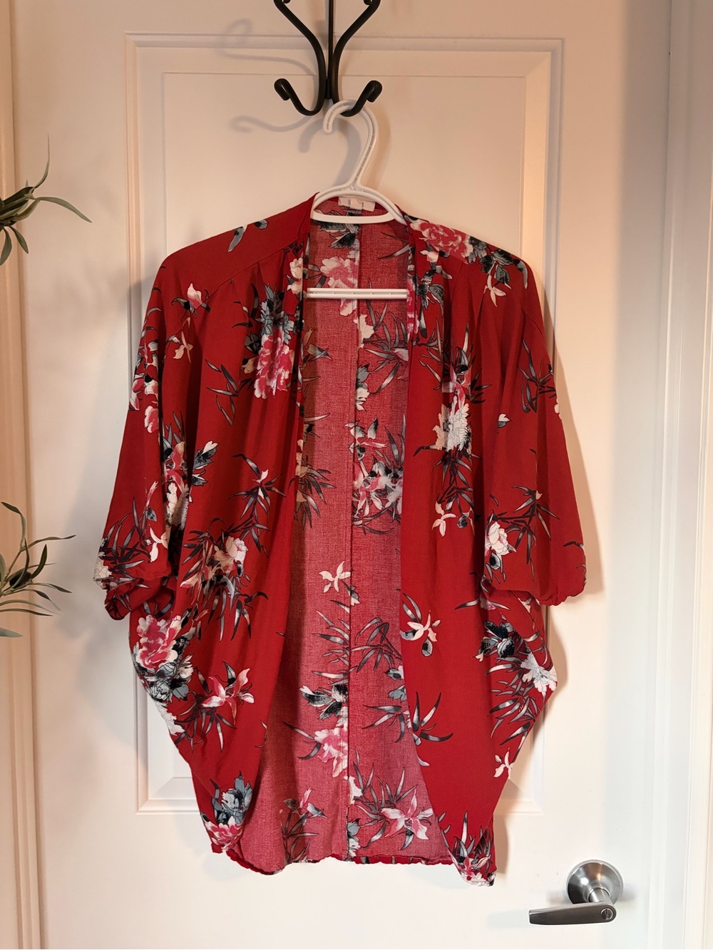 Ardene Red Floral Open-Front Kimono Cape